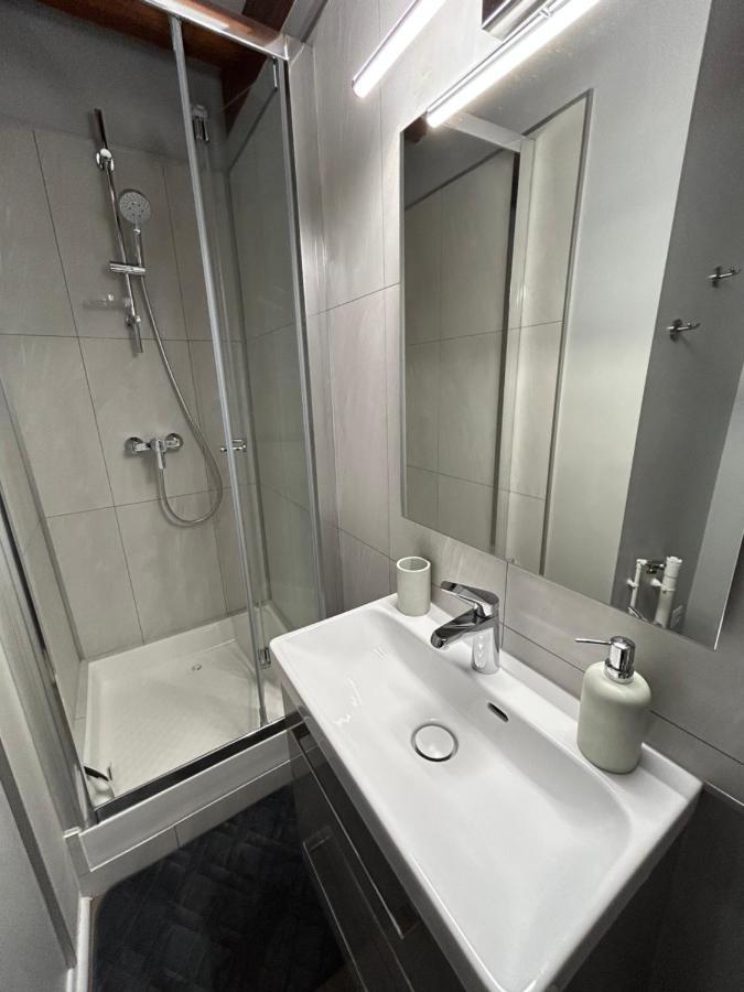 Appartement Le P'Tit Millesime - Hypercentre à Épernay Extérieur photo